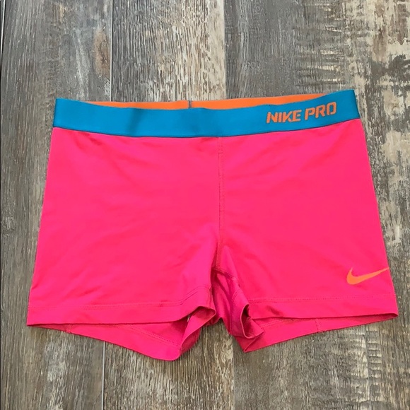 Nike Pants - 🌻3/20 Nike Pro sports shorts bundle up to save